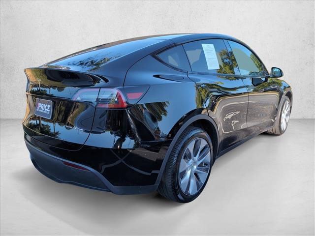 Used 2024 Tesla Model Y Long Range AWD/4WD image 6