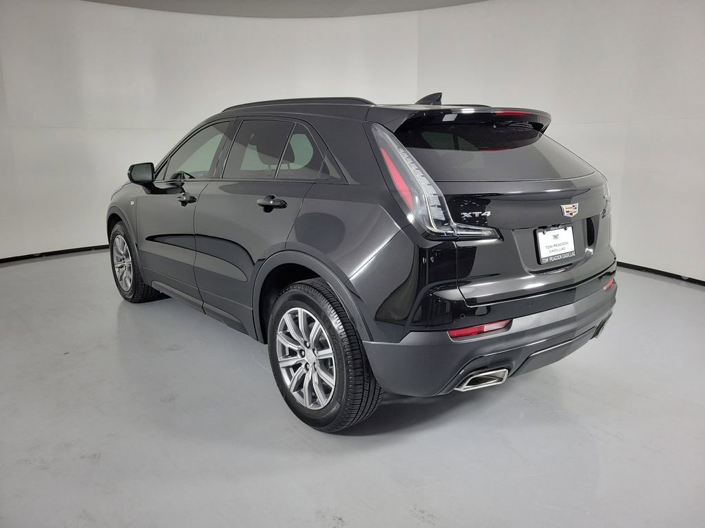 Certified 2023 Cadillac XT4 Sport w/ Cold Weather Package image 3