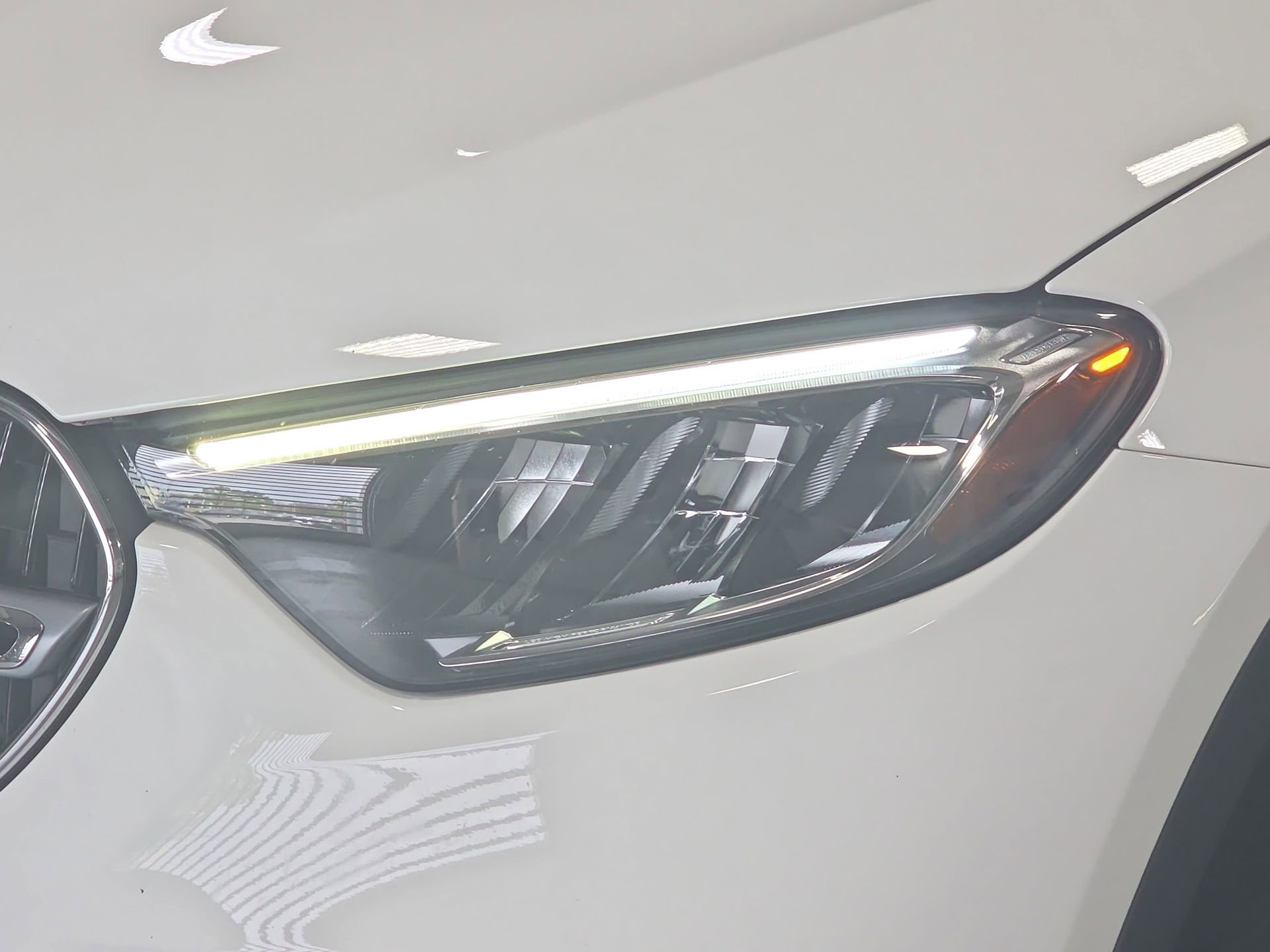 Used 2023 Mercedes-Benz GLC 300 GLC 300 image 30