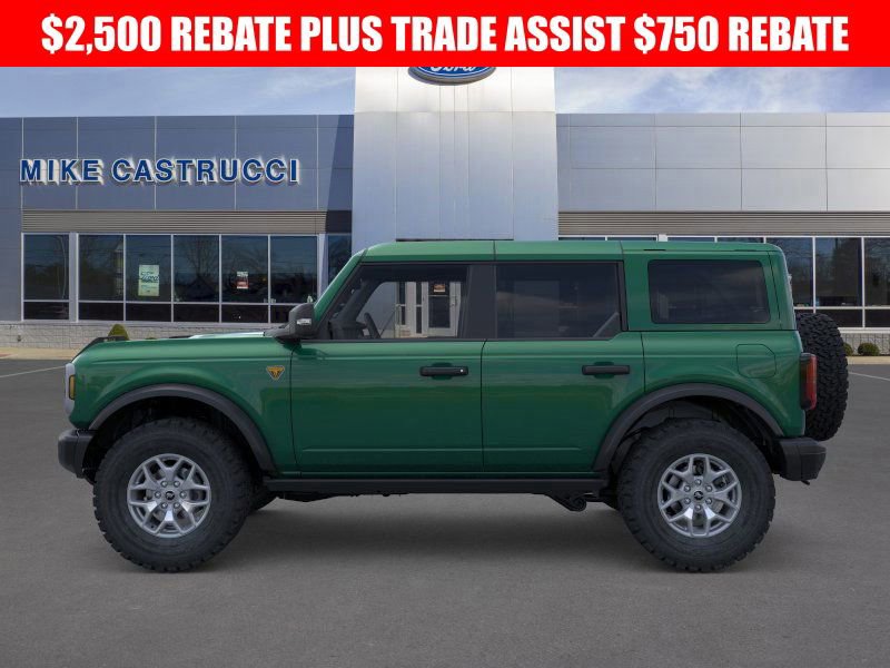 New 2025 Ford Bronco Badlands image 3