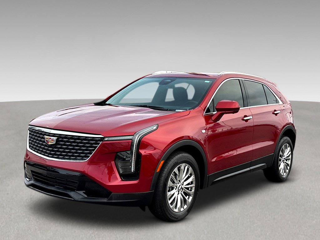 Certified 2025 Cadillac XT4 Premium Luxury image 3
