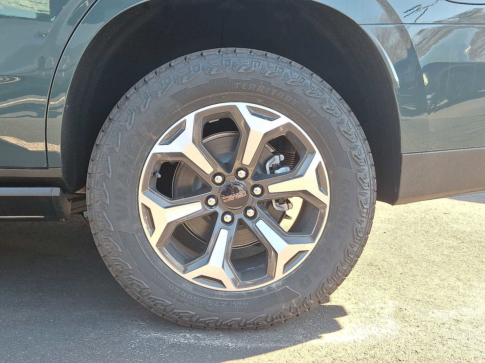 New 2026 GMC Yukon AT4 Ultimate image 5