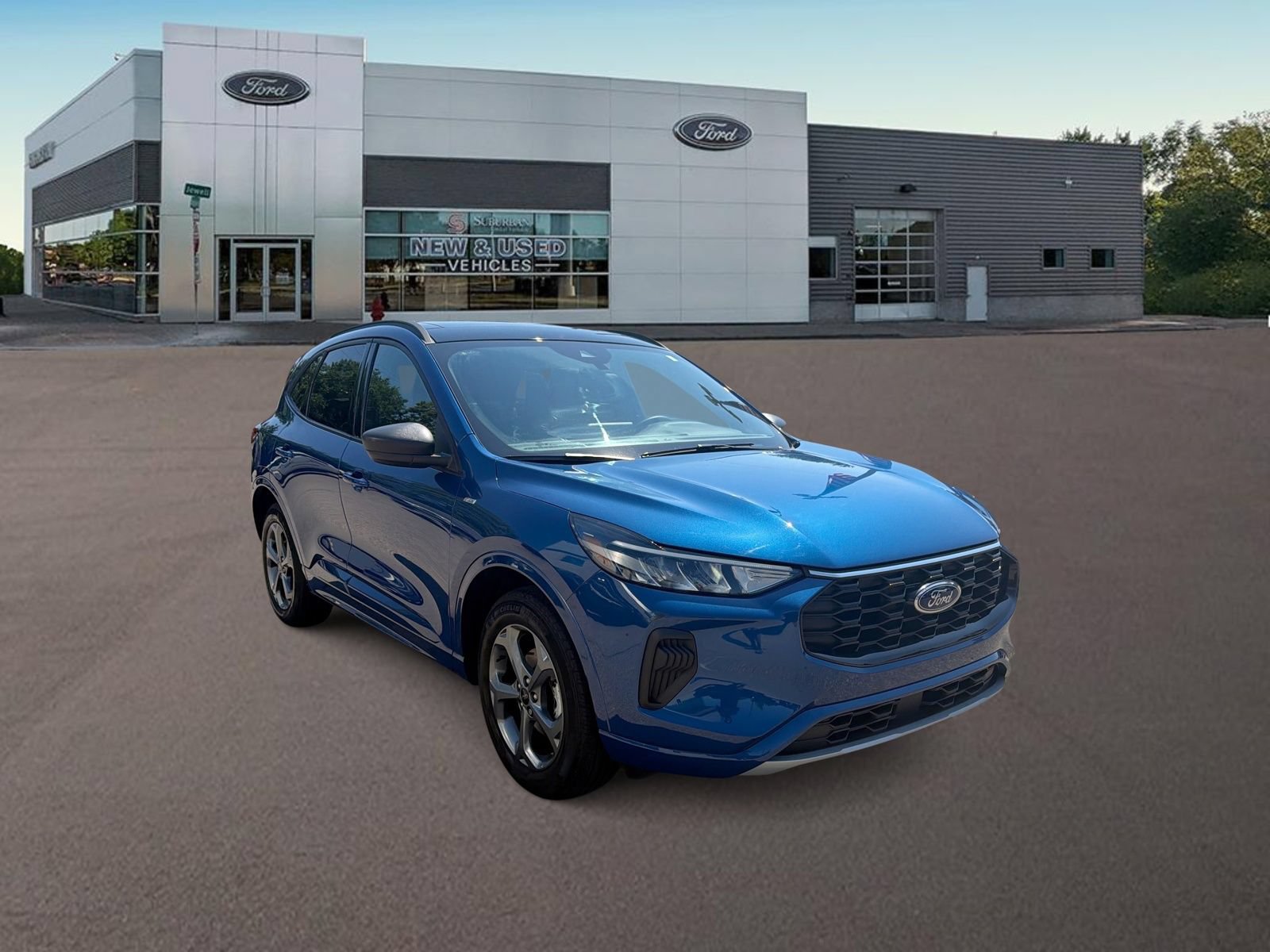 Used 2023 Ford Escape ST-Line w/ Tech Pack #1 AWD/4WD image 2