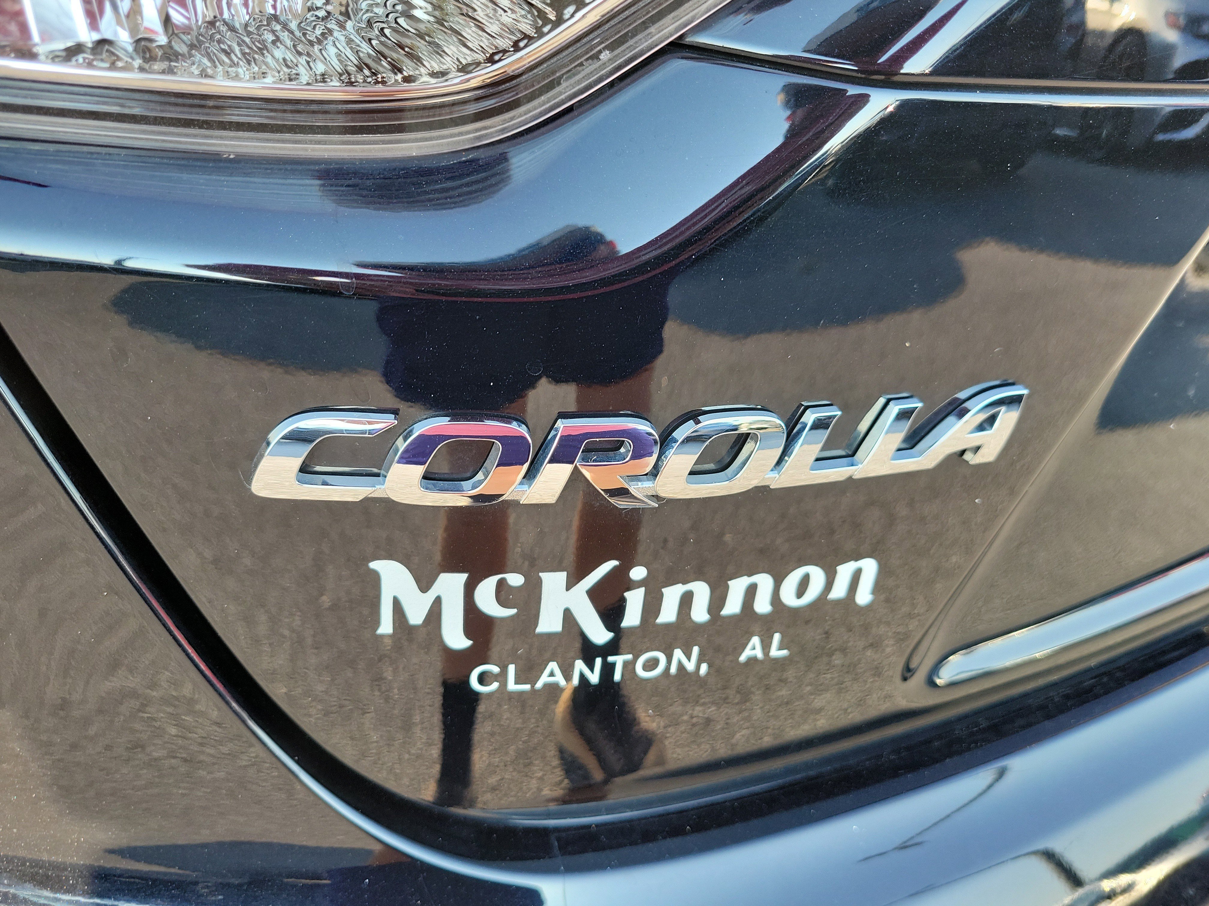 Used 2023 Toyota Corolla LE image 10