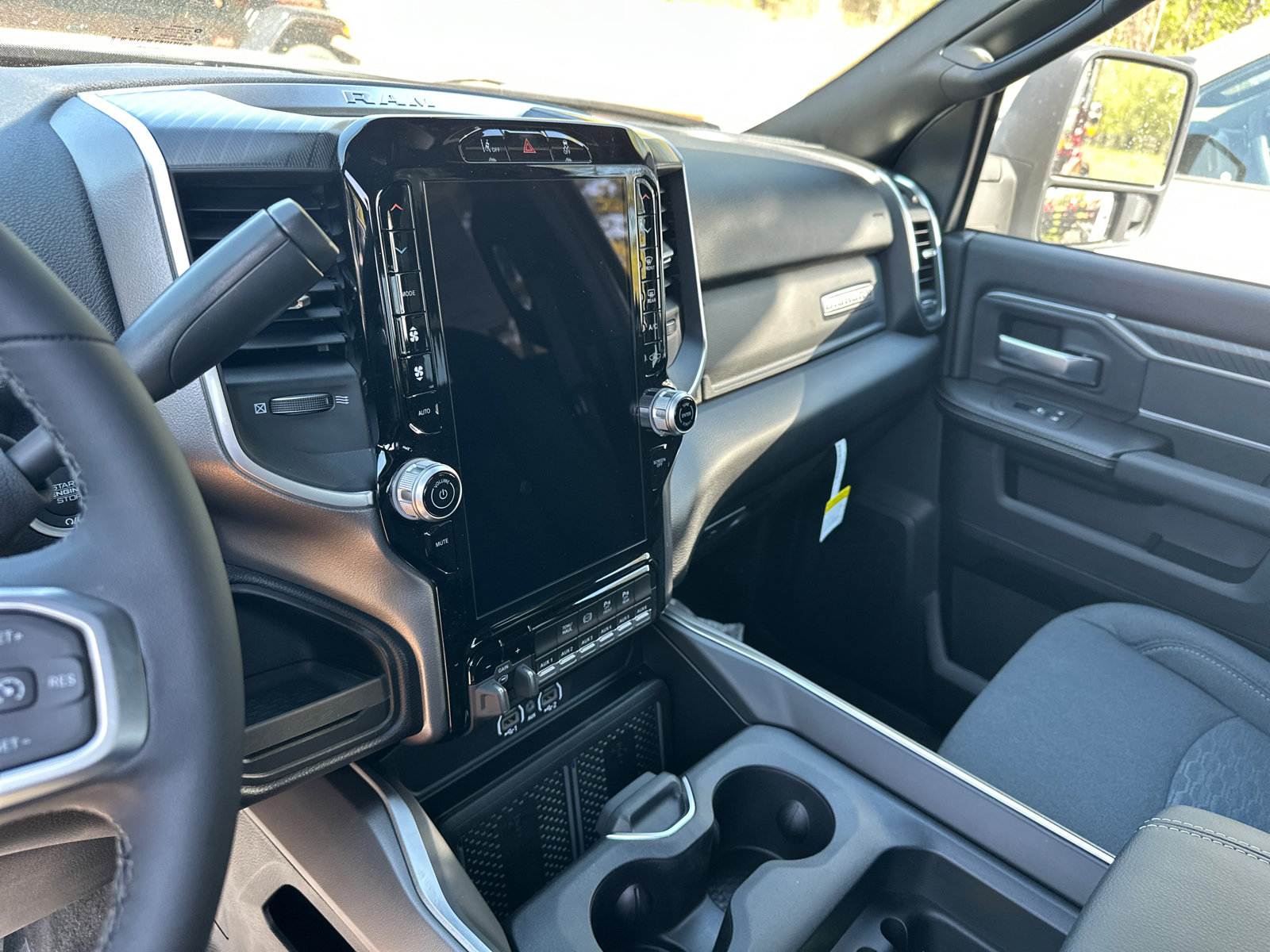 New 2025 RAM 2500 Big Horn image 28