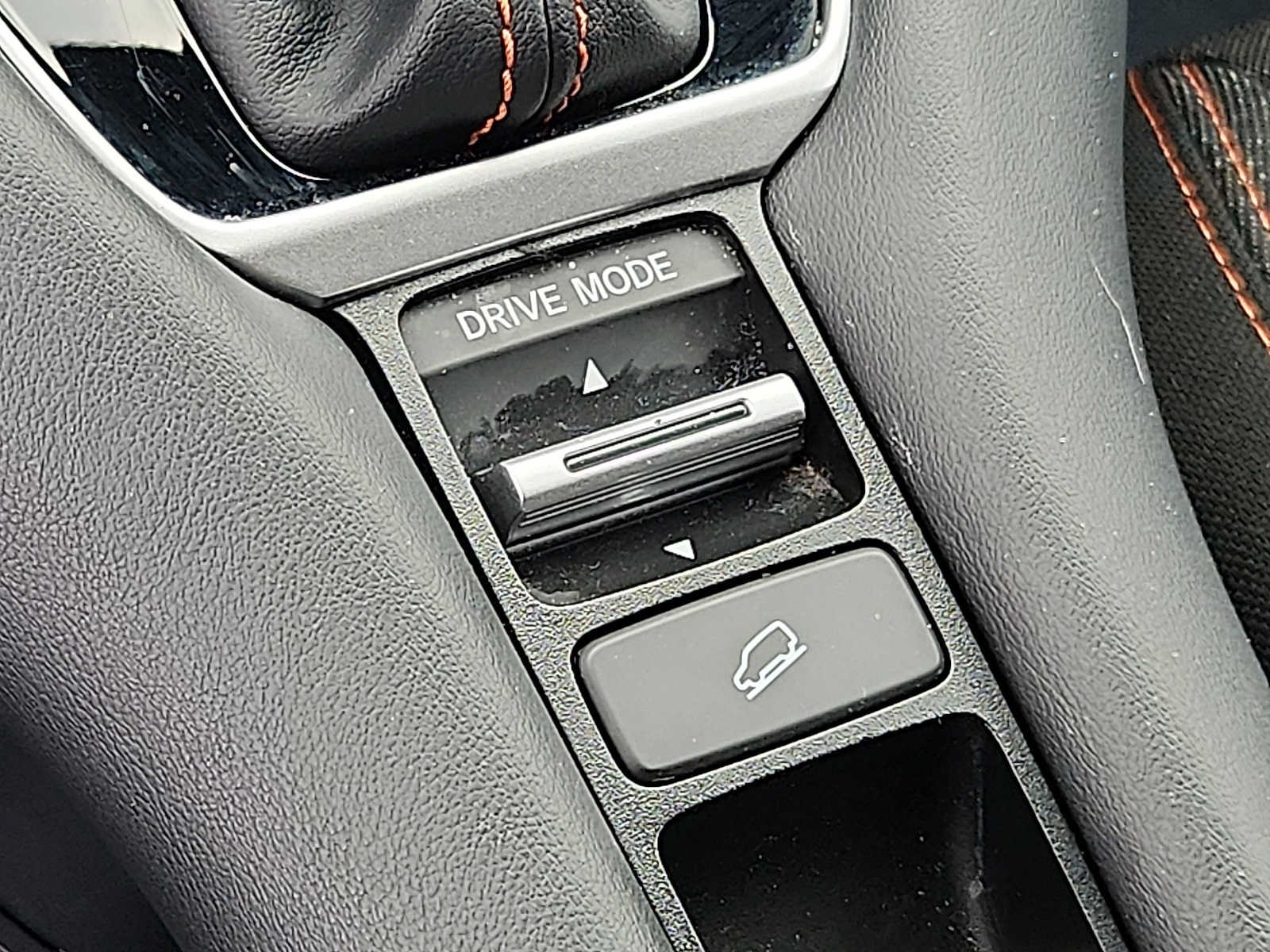 Certified 2025 Honda HR-V Sport image 26