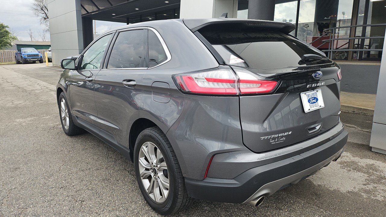 Used 2024 Ford Edge Titanium image 3