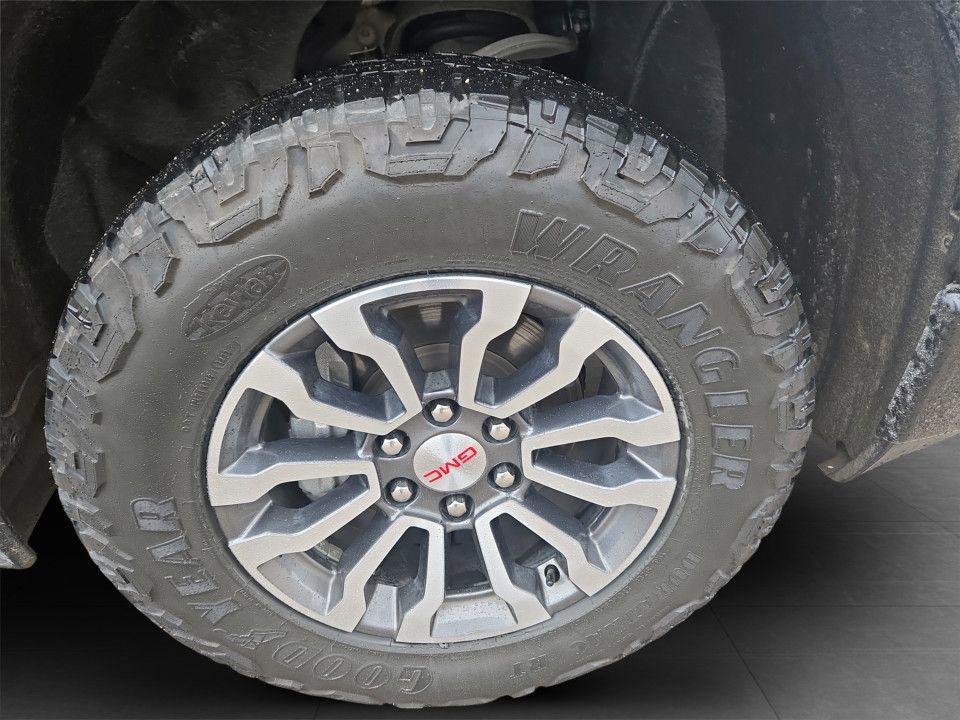 Used 2021 GMC Sierra 1500 AT4 image 34