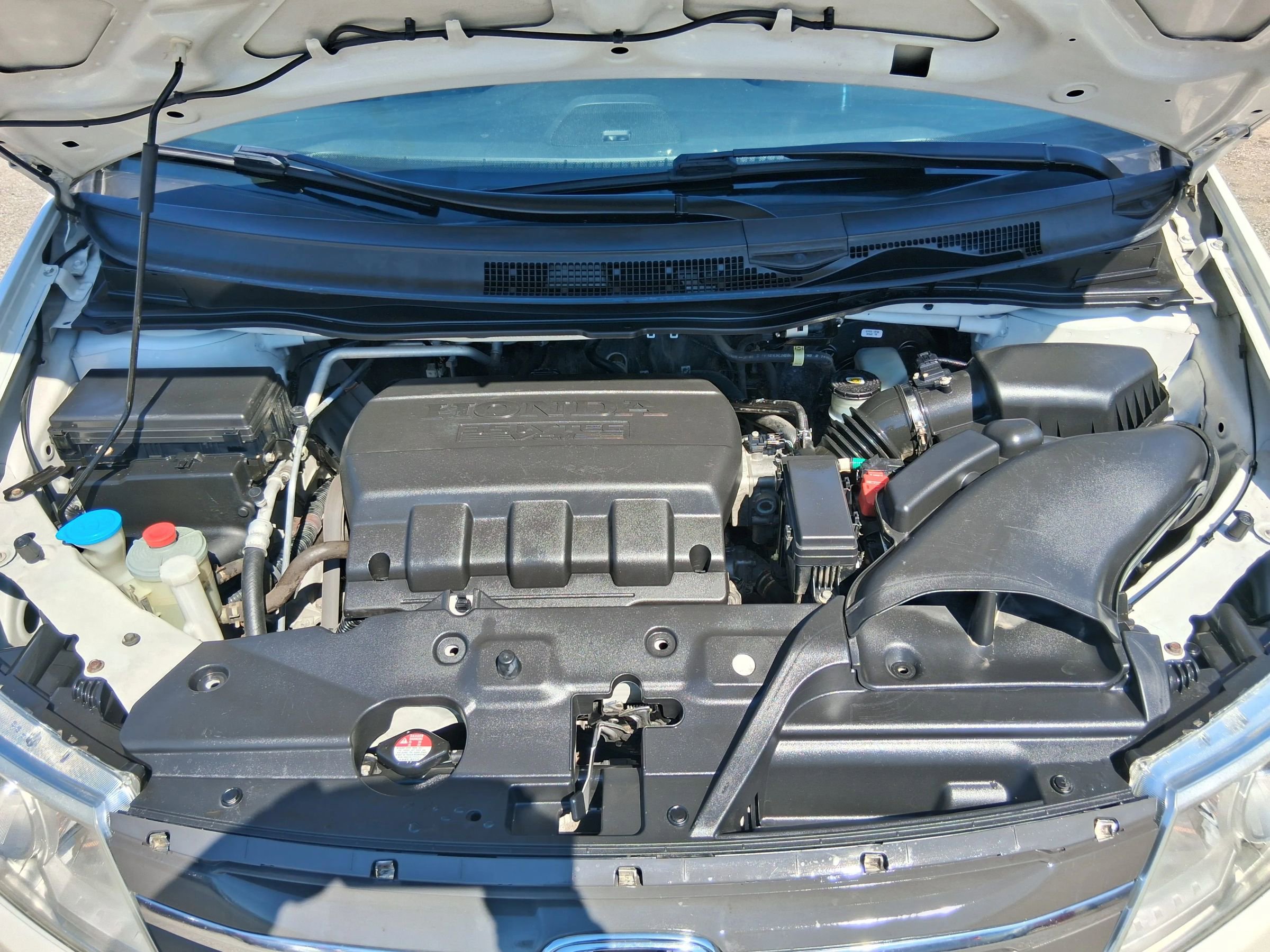 Used 2012 Honda Odyssey Touring Elite image 25