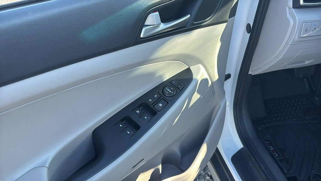 Used 2020 Hyundai Tucson Sport image 14