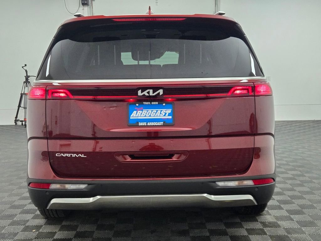 Used 2024 Kia Carnival SX image 10