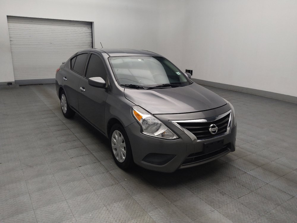 Used 2018 Nissan Versa SV FWD image 13