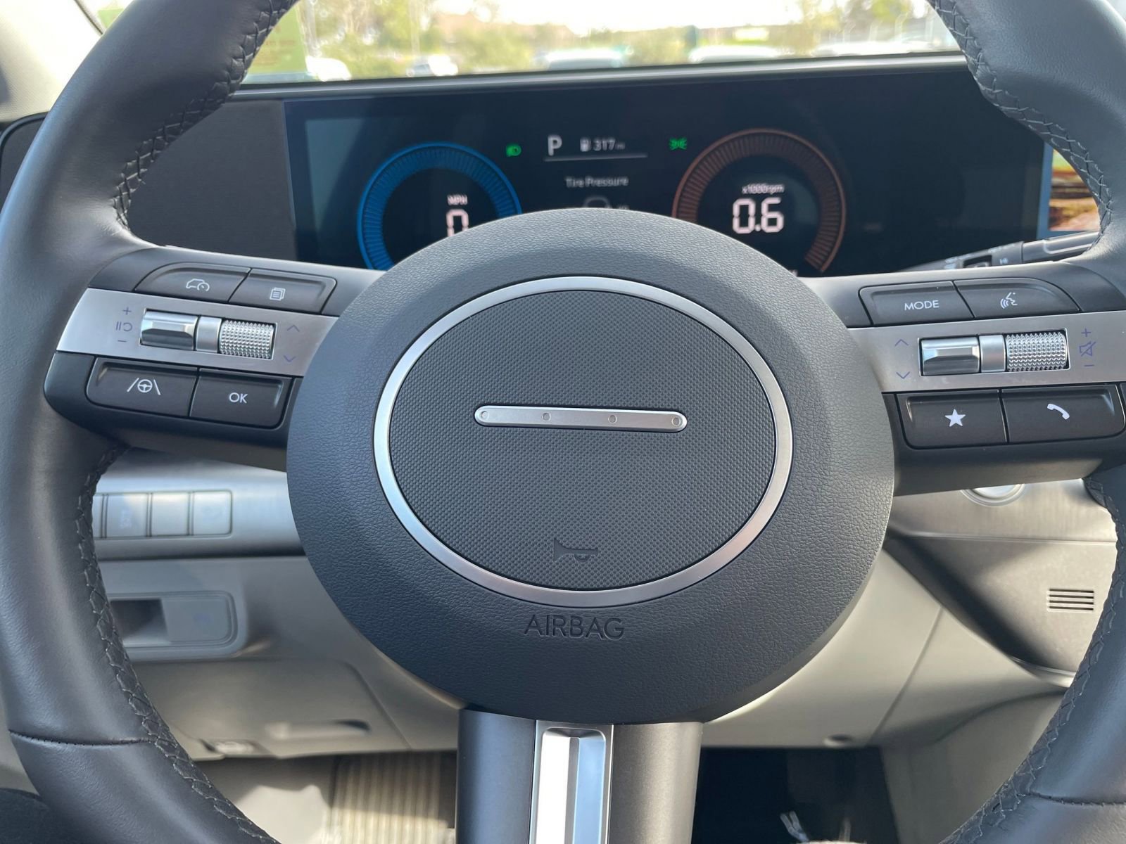 Used 2025 Hyundai Kona SEL image 29