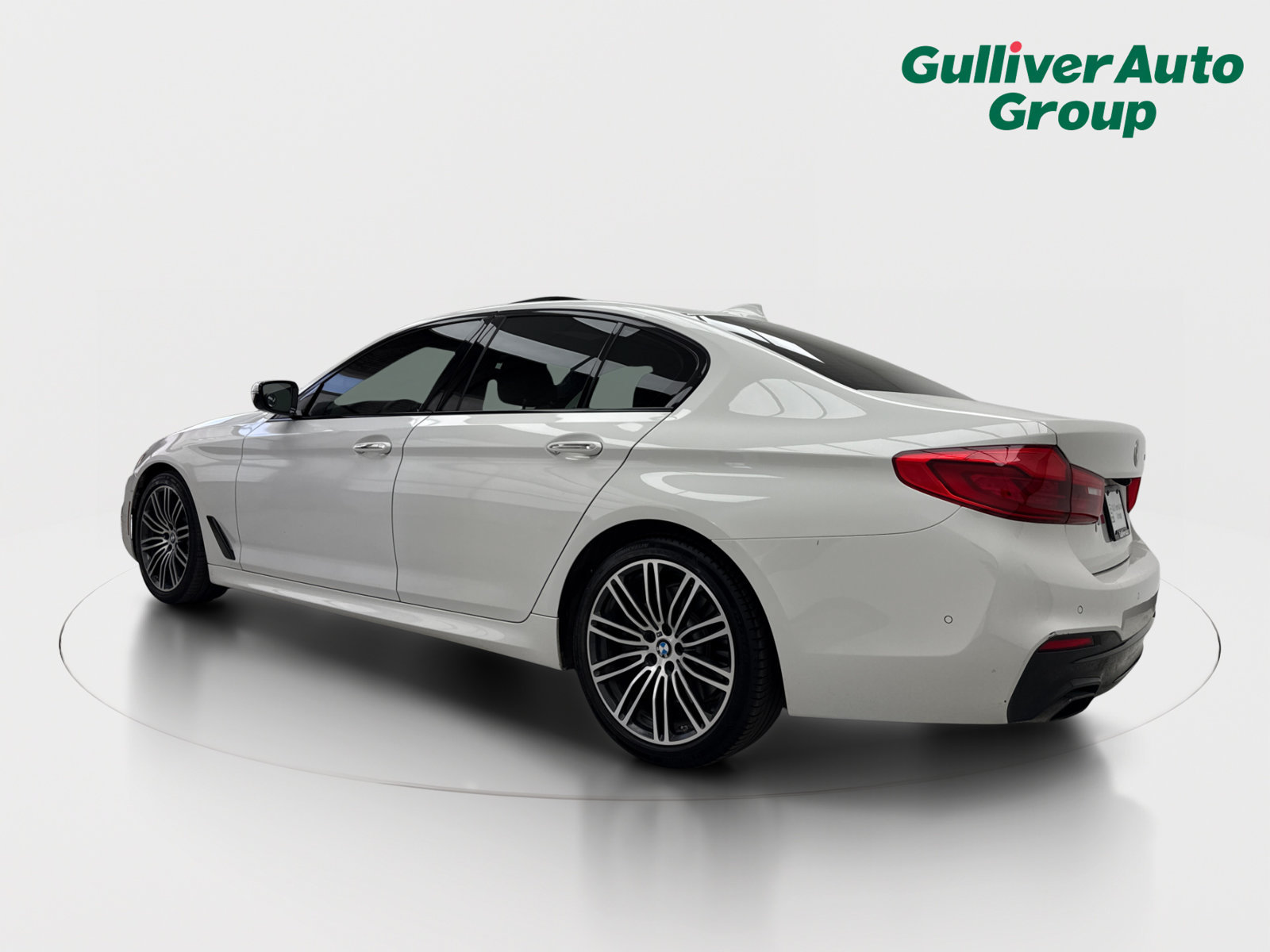 Used 2017 BMW 540i RWD image 4