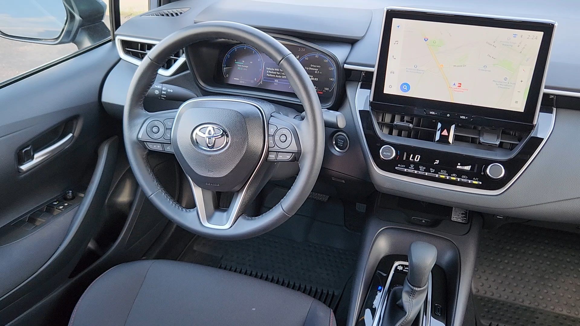 Certified 2026 Toyota Corolla SE w/ SE Package FWD image 5
