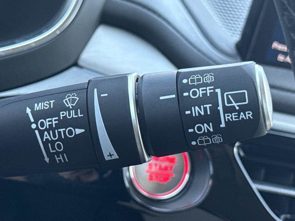 Certified 2026 Acura MDX w/ Technology Package AWD/4WD image 10