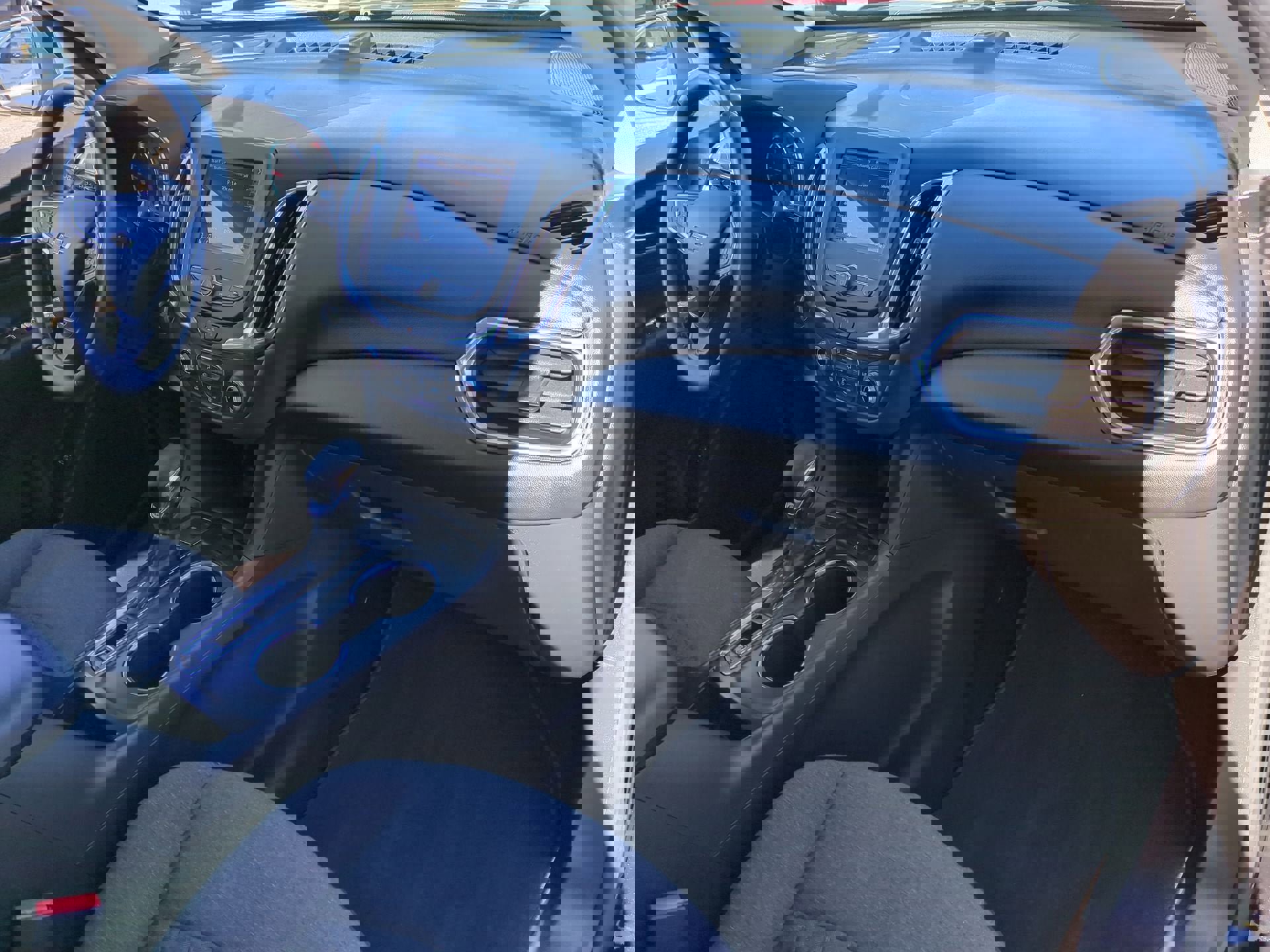 Used 2022 Chevrolet Equinox LT image 90