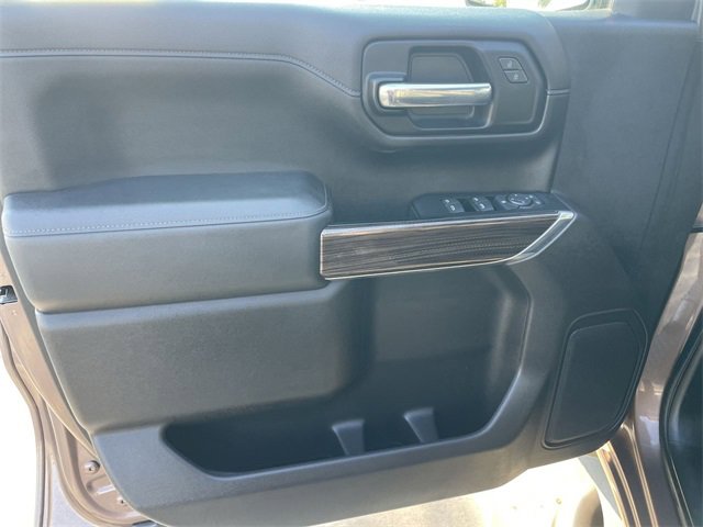 Used 2019 Chevrolet Silverado 1500 LT w/ All-Star Edition image 21