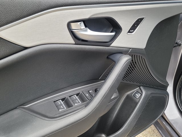 Used 2023 Acura TLX FWD image 19
