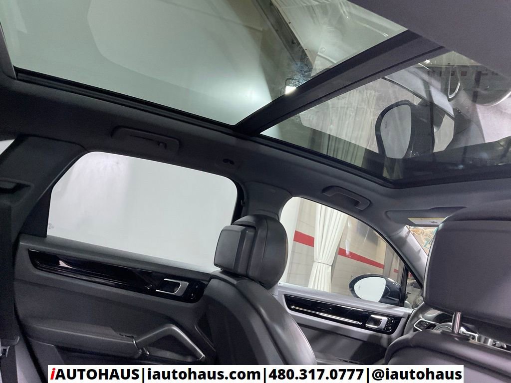 Used 2019 Porsche Cayenne Base image 38