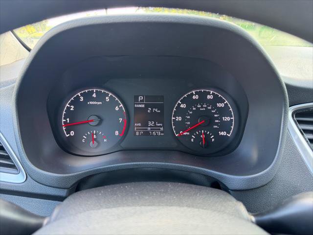 Used 2022 Hyundai Accent SE FWD image 23