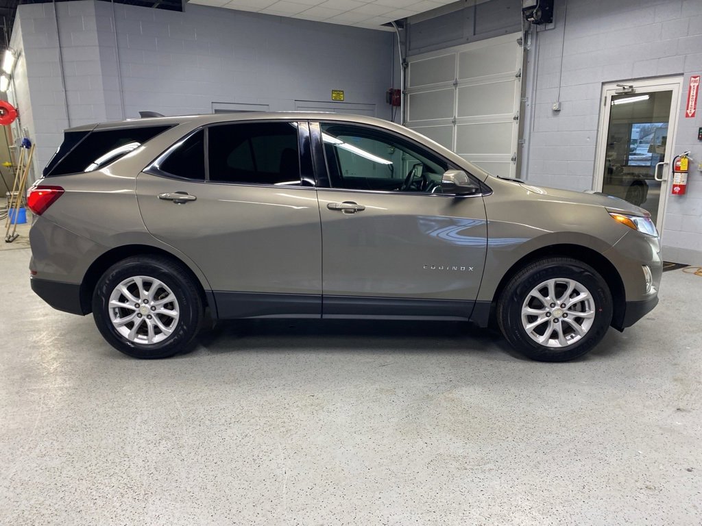 Used 2018 Chevrolet Equinox LT image 8