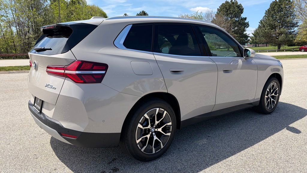 Certified 2026 BMW X3 xDrive30 w/ Convenience Package AWD/4WD image 7