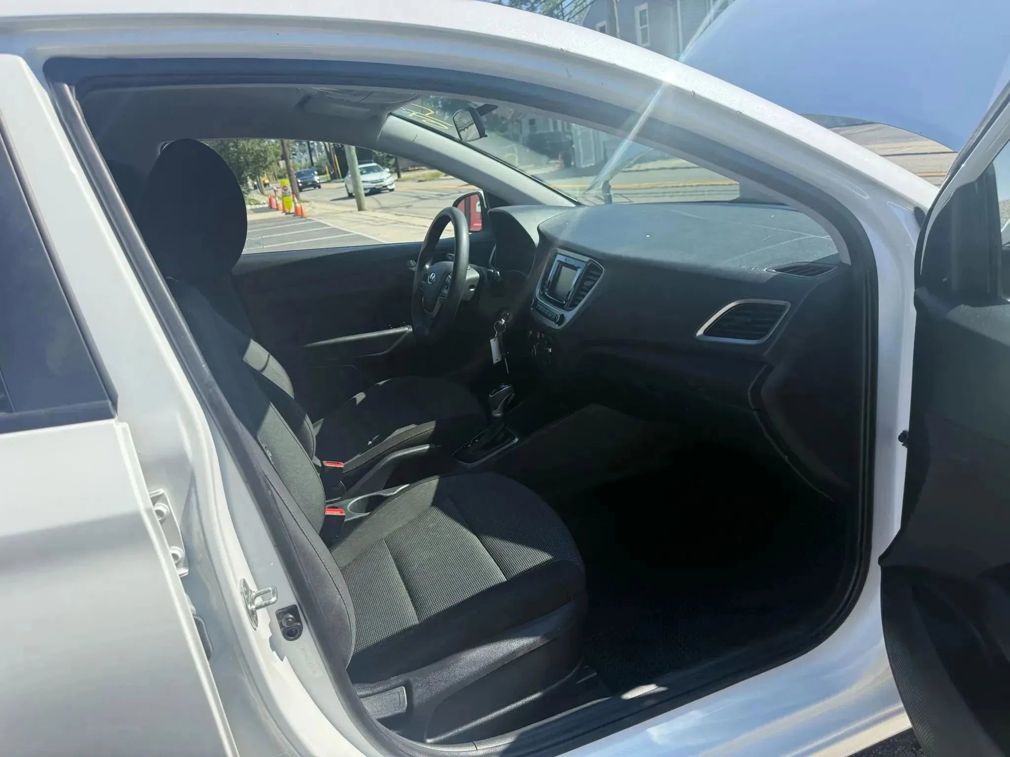 Used 2018 Hyundai Accent SE image 27