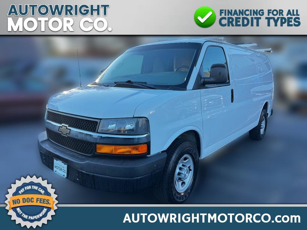 Used 2017 Chevrolet Express 3500 image 1