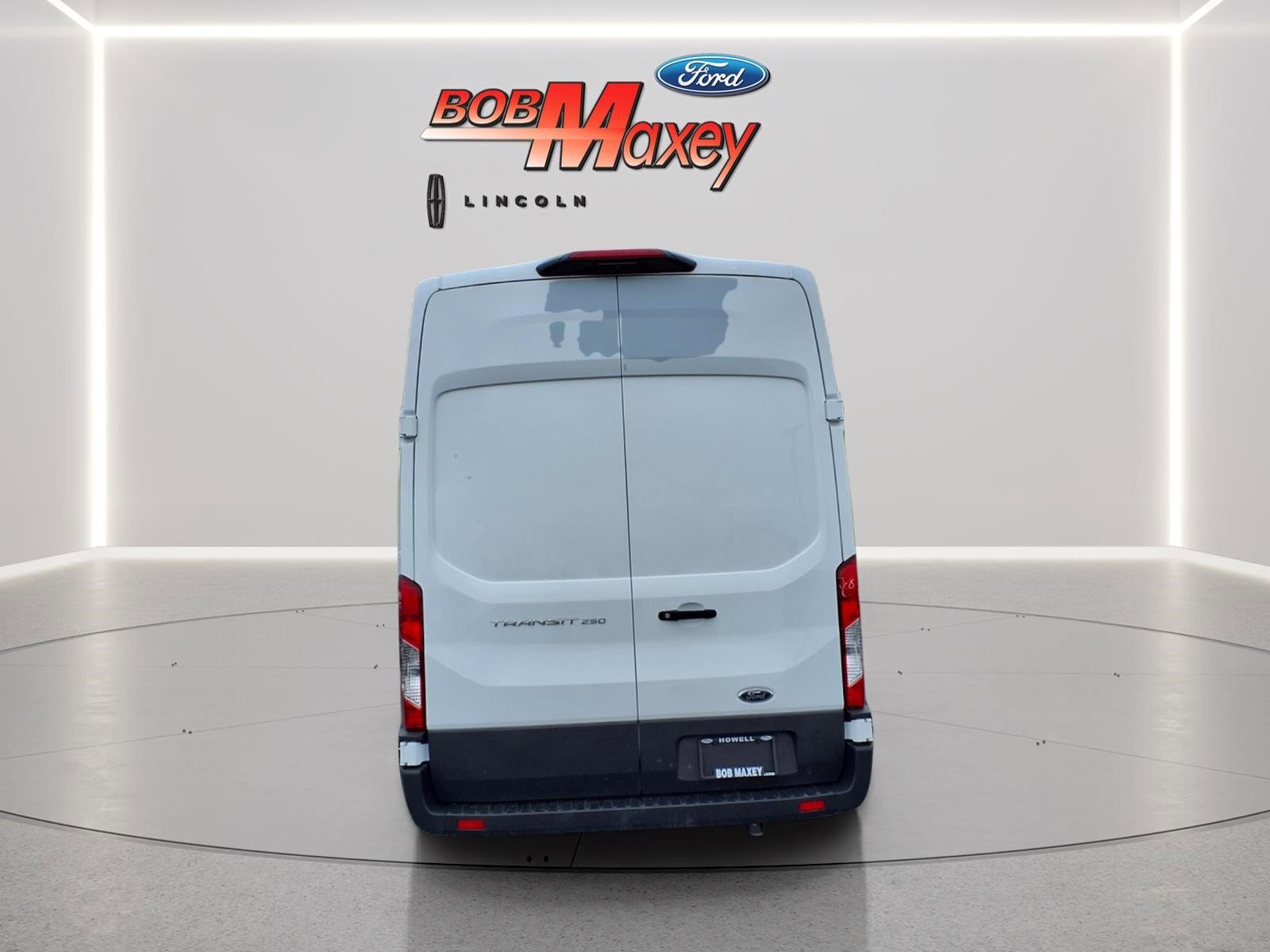 Used 2023 Ford Transit 250 148 High Roof Extended w/ Load Area Protection Package RWD image 6