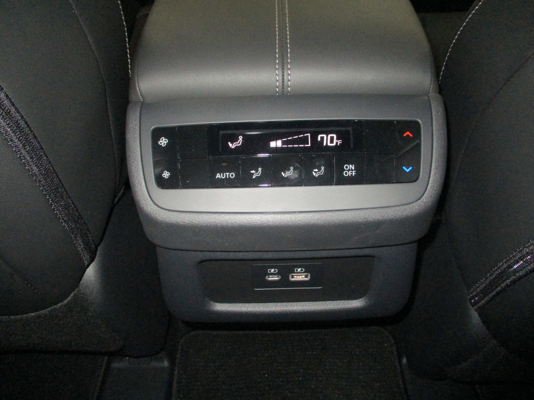 New 2025 Nissan Pathfinder SL image 31
