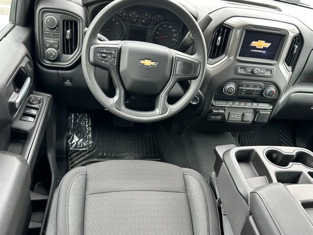Used 2026 Chevrolet Silverado 2500 Custom w/ Custom Convenience Package image 8