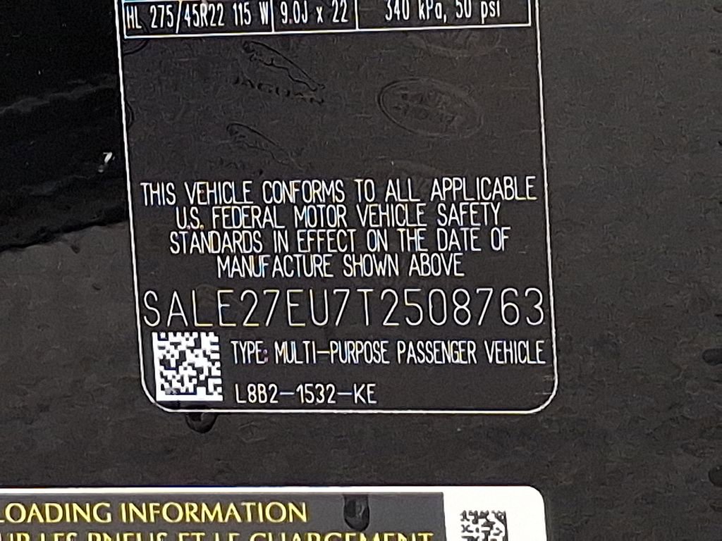 New 2026 Land Rover Defender 110 X-Dynamic SE image 18