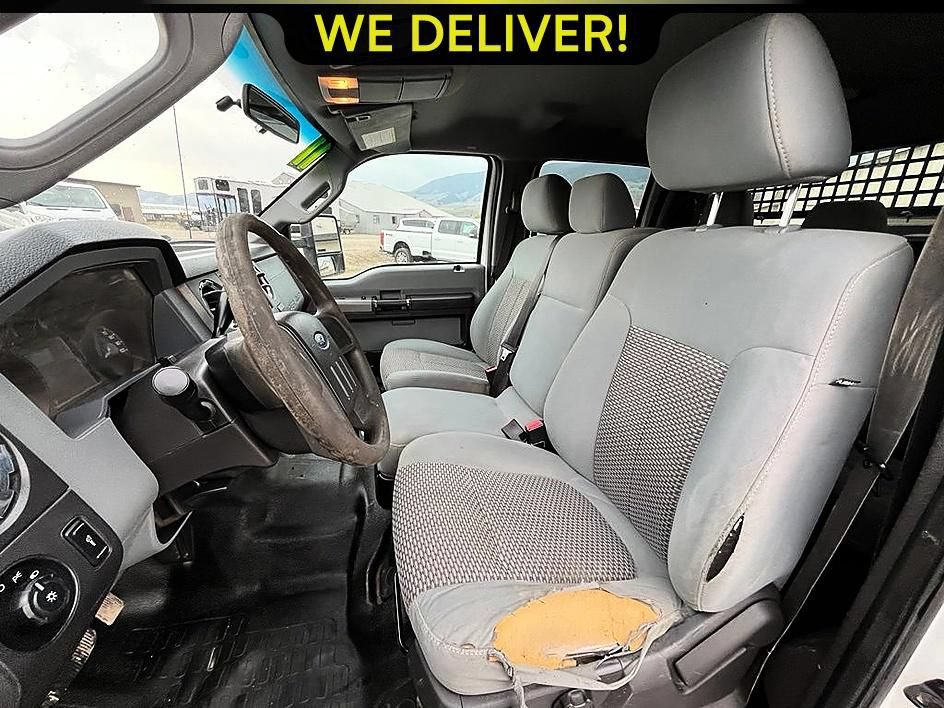 Used 2011 Ford F550 4x4 Crew Cab Super Duty w/ Payload Upgrade Pkg image 9