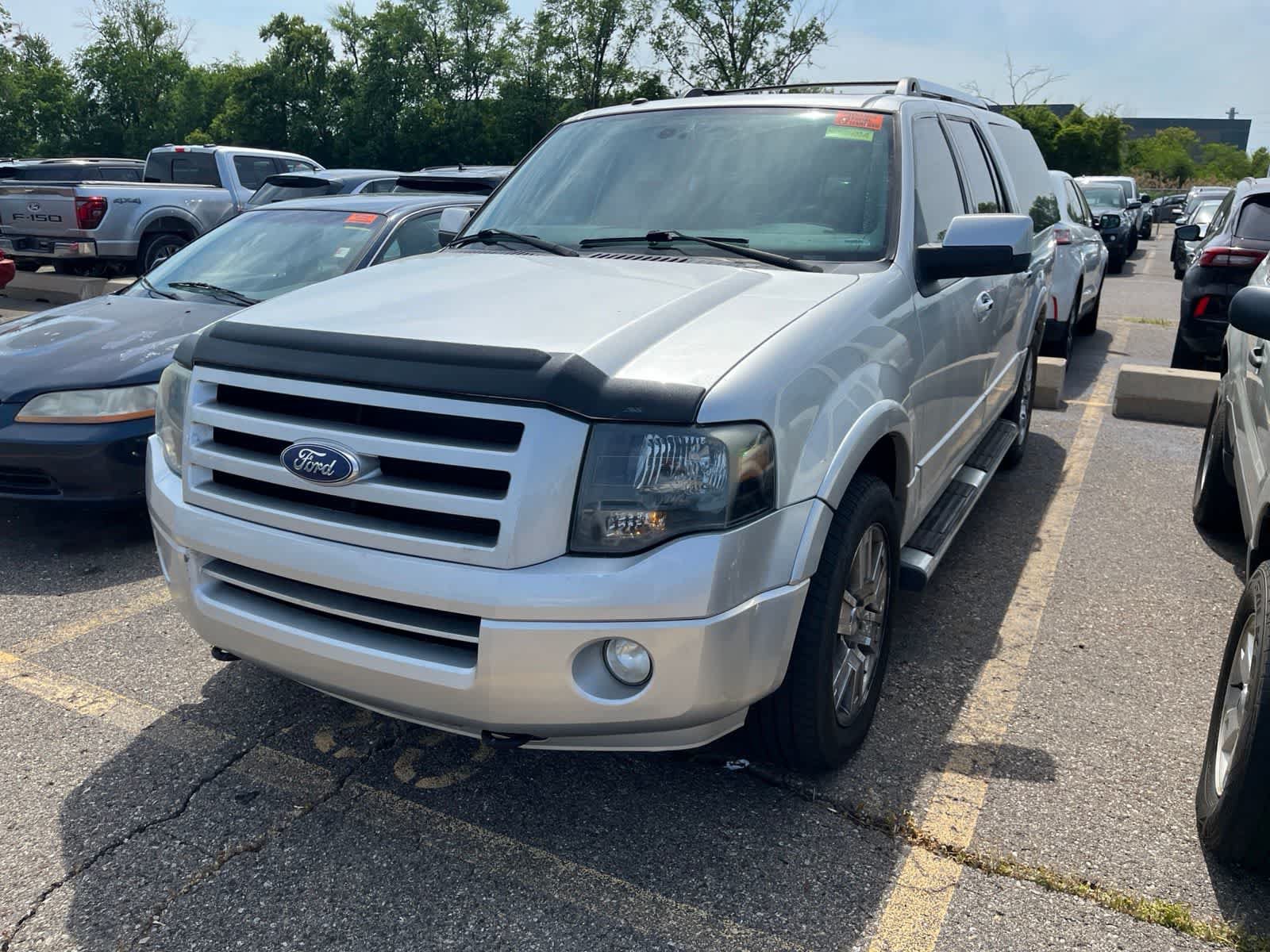 Used 2010 Ford Expedition EL Limited AWD/4WD image 4