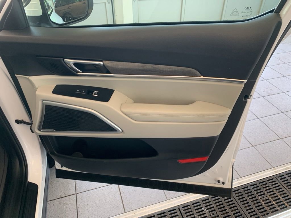 Used 2022 Kia Telluride EX w/ EX Premium Package AWD/4WD image 19