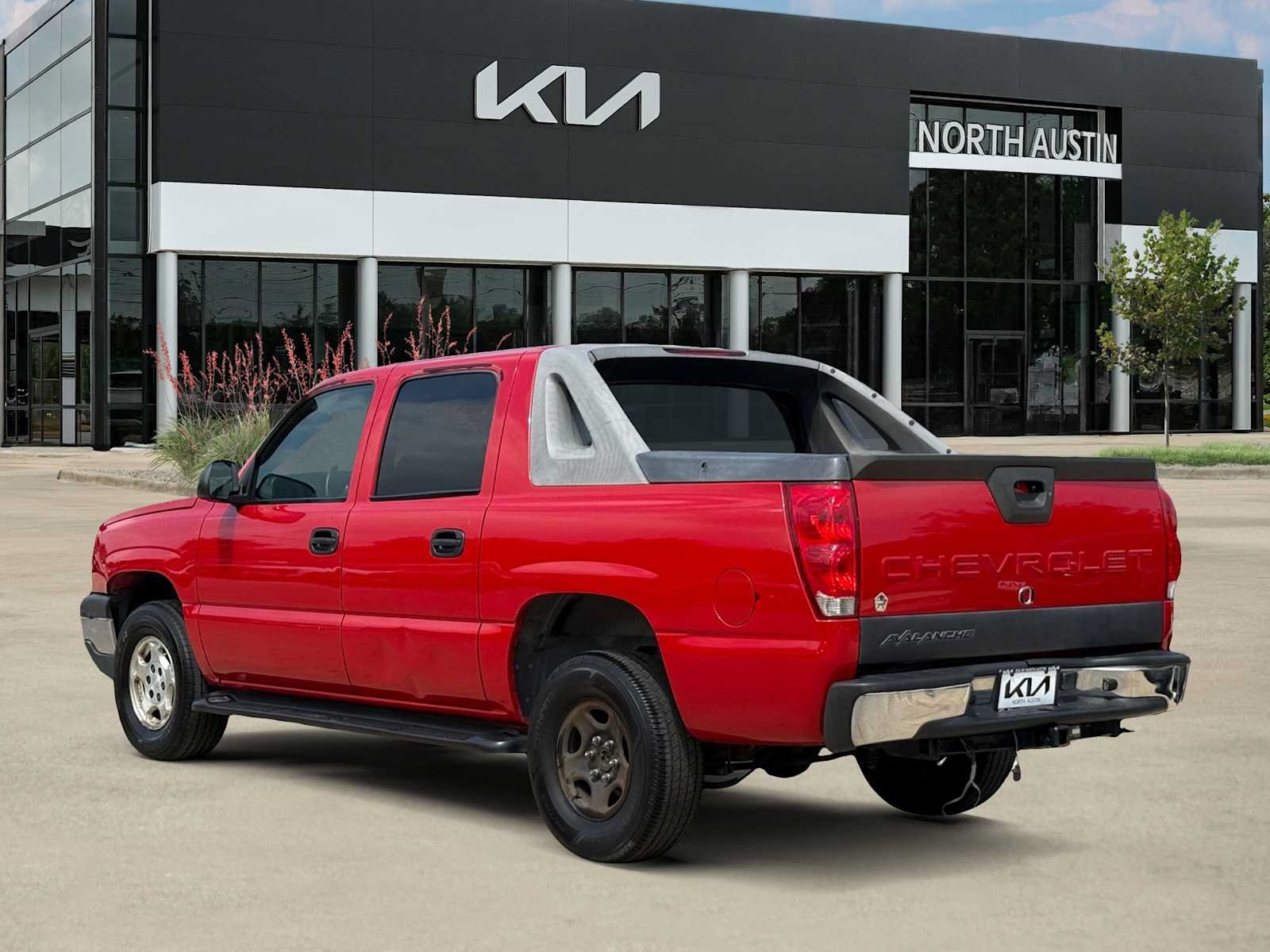 Used 2003 Chevrolet Avalanche 2WD image 6