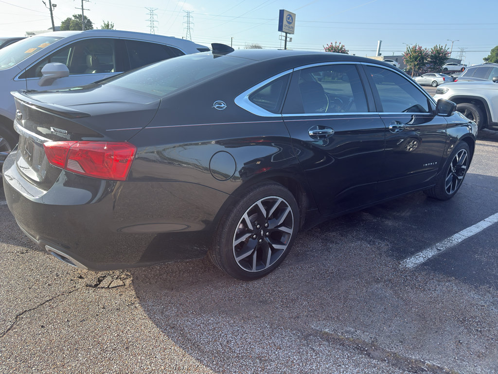 Used 2018 Chevrolet Impala Premier FWD image 3
