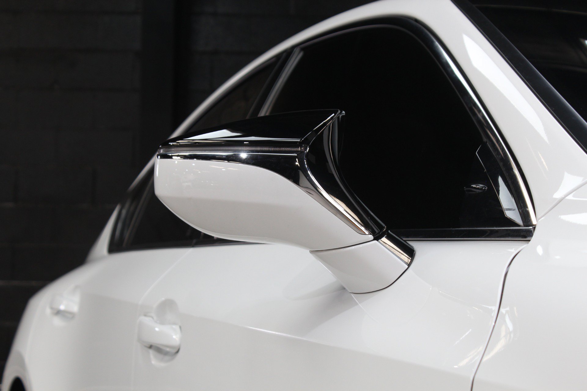Used 2024 Lexus IS 350 F Sport RWD image 21