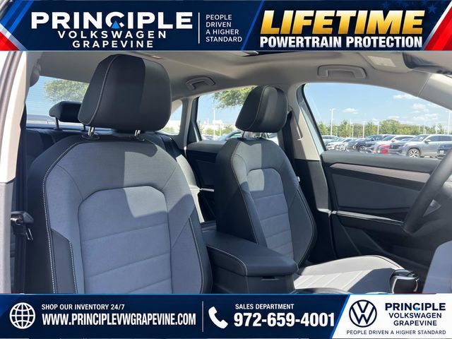 New 2027 Volkswagen Jetta SE FWD image 26