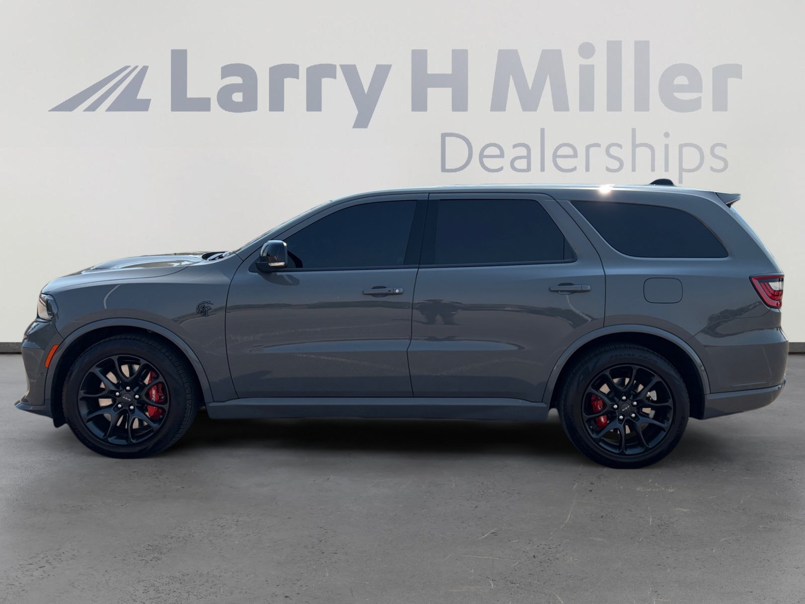 Used 2025 Dodge Durango SRT Hellcat w/ Black Package AWD/4WD image 3