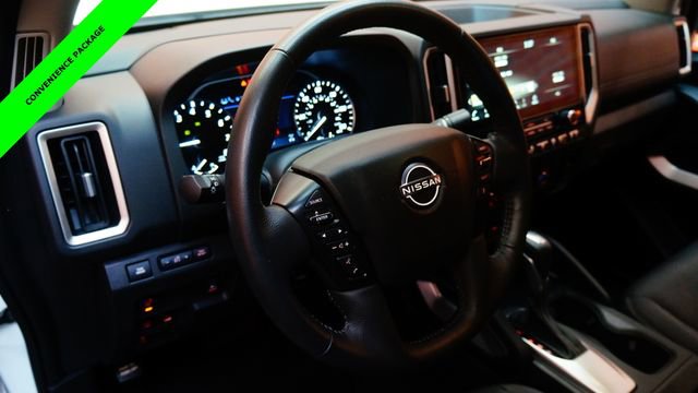 Certified 2025 Nissan Frontier SV w/ SV Convenience Package AWD/4WD image 9
