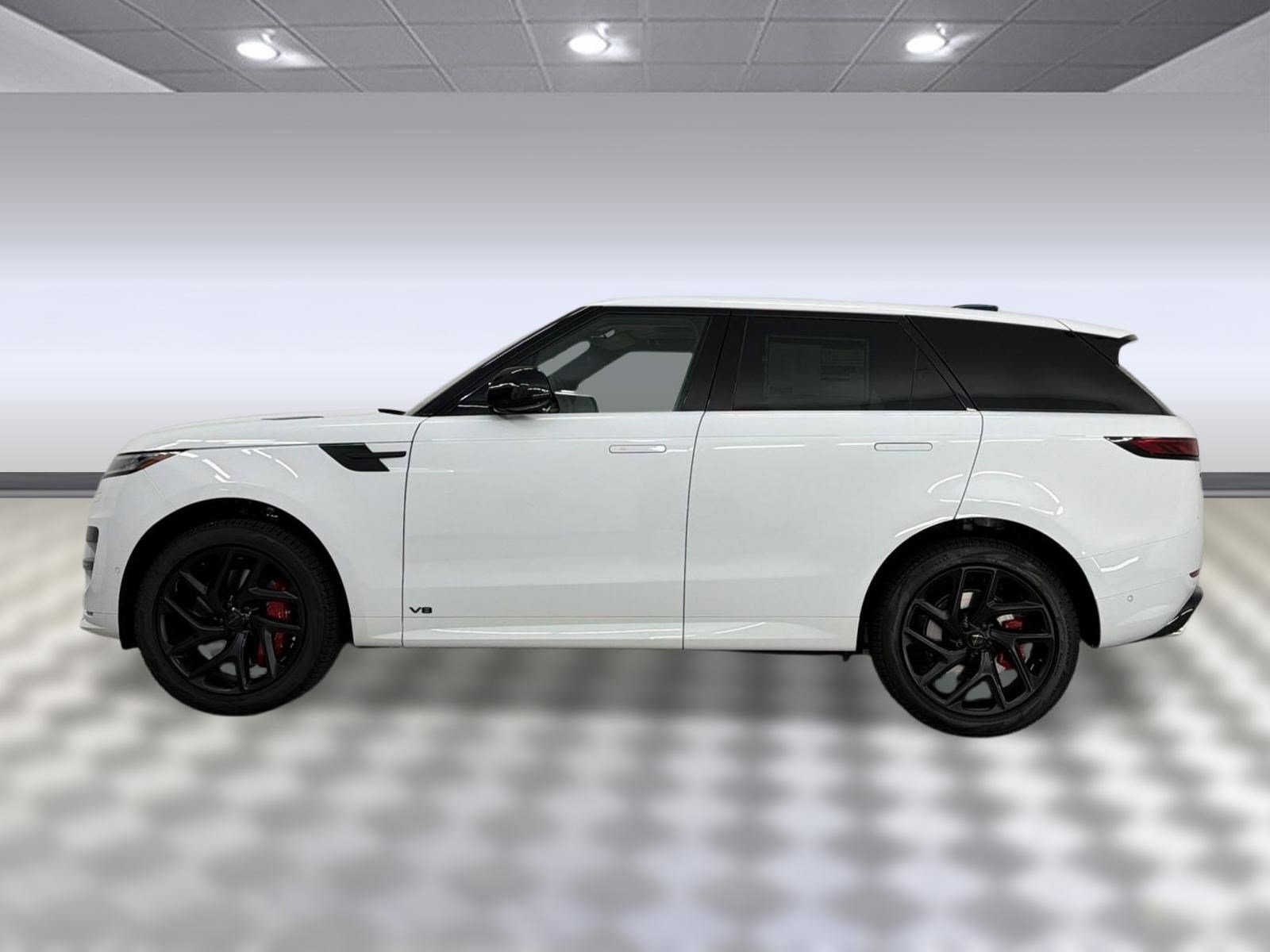 New 2026 Land Rover Range Rover Sport Dynamic SE AWD/4WD image 2
