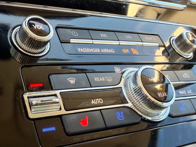 Used 2022 Lincoln Navigator Reserve image 14