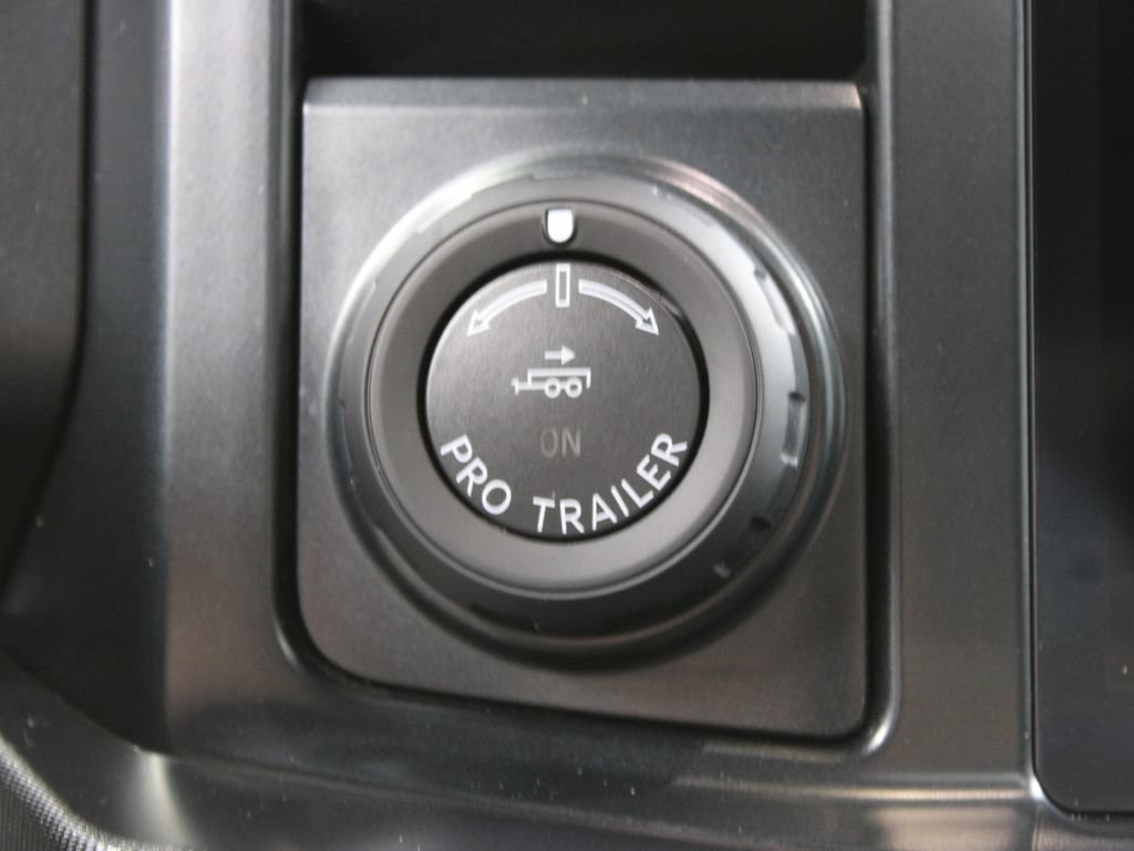 Used 2026 Ford F350 Platinum AWD/4WD image 71