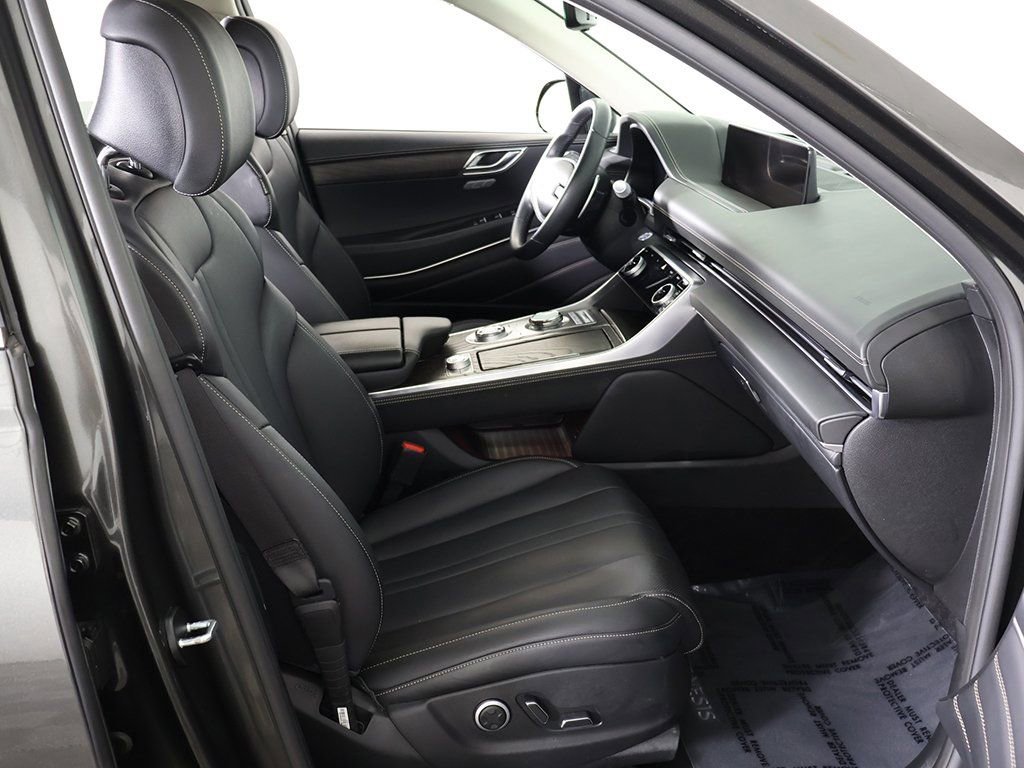 Used 2024 Genesis GV80 2.5T image 28