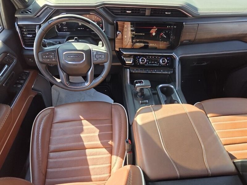 Used 2026 GMC Sierra 1500 Denali Ultimate AWD/4WD image 10