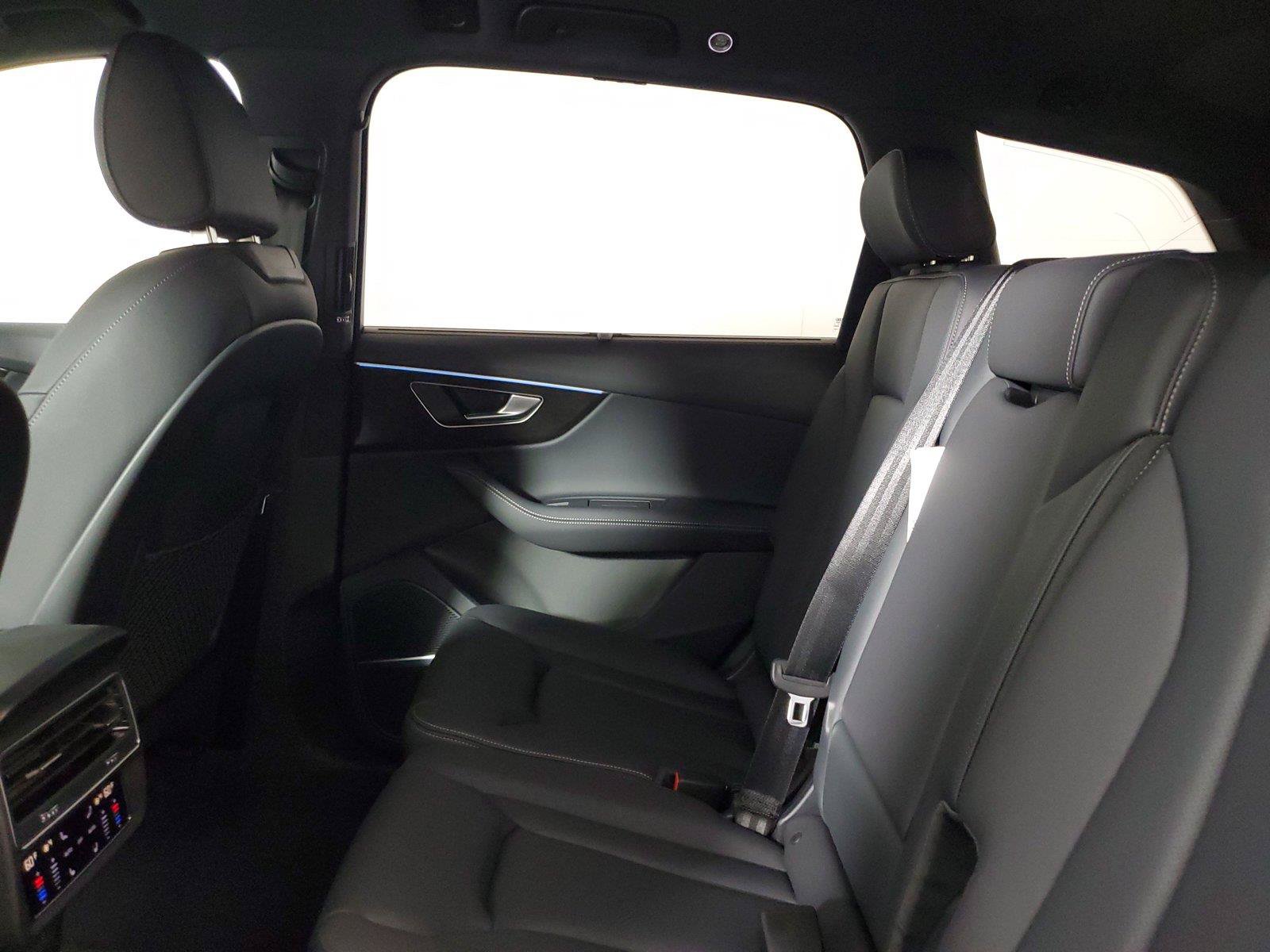 New 2026 Audi Q7 2.0T Premium Plus AWD/4WD image 12