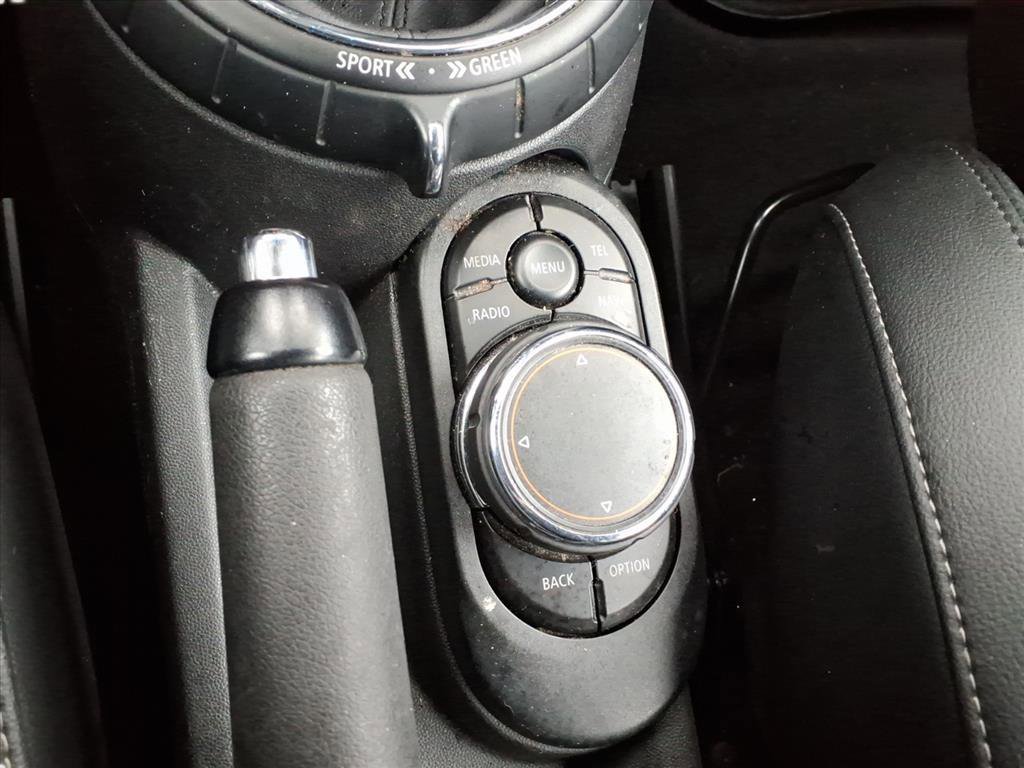 Used 2016 MINI Cooper S image 22