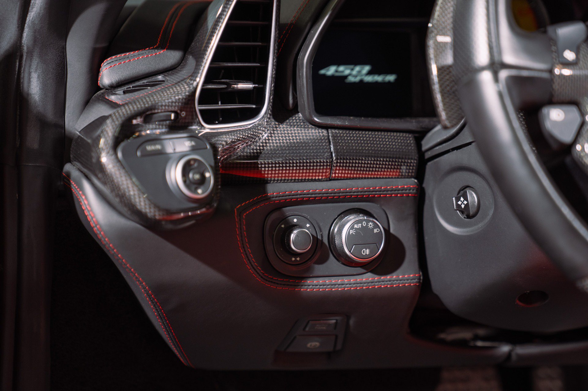 Used 2014 Ferrari 458 Spider RWD image 39